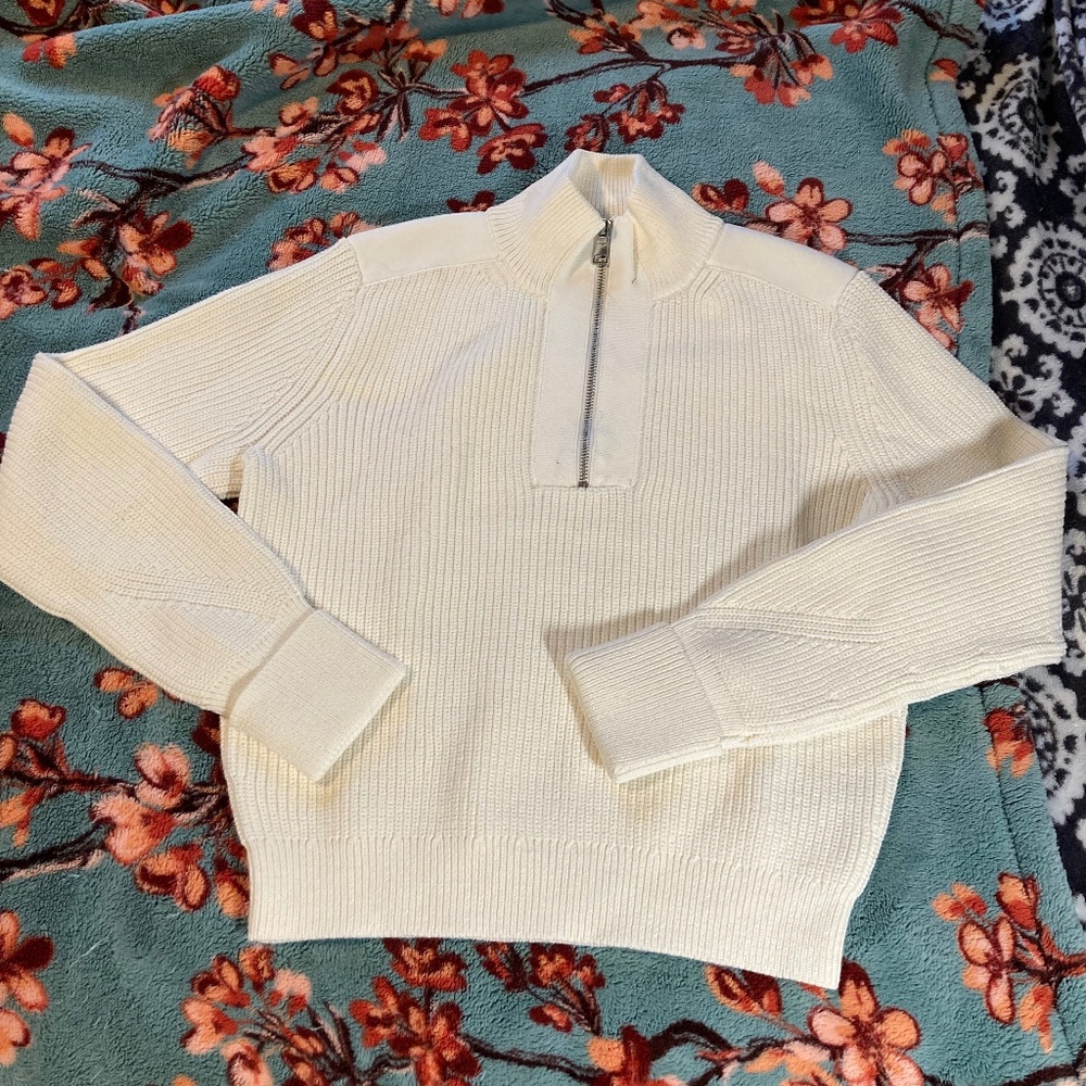 Club Monaco cream ribbed sweater